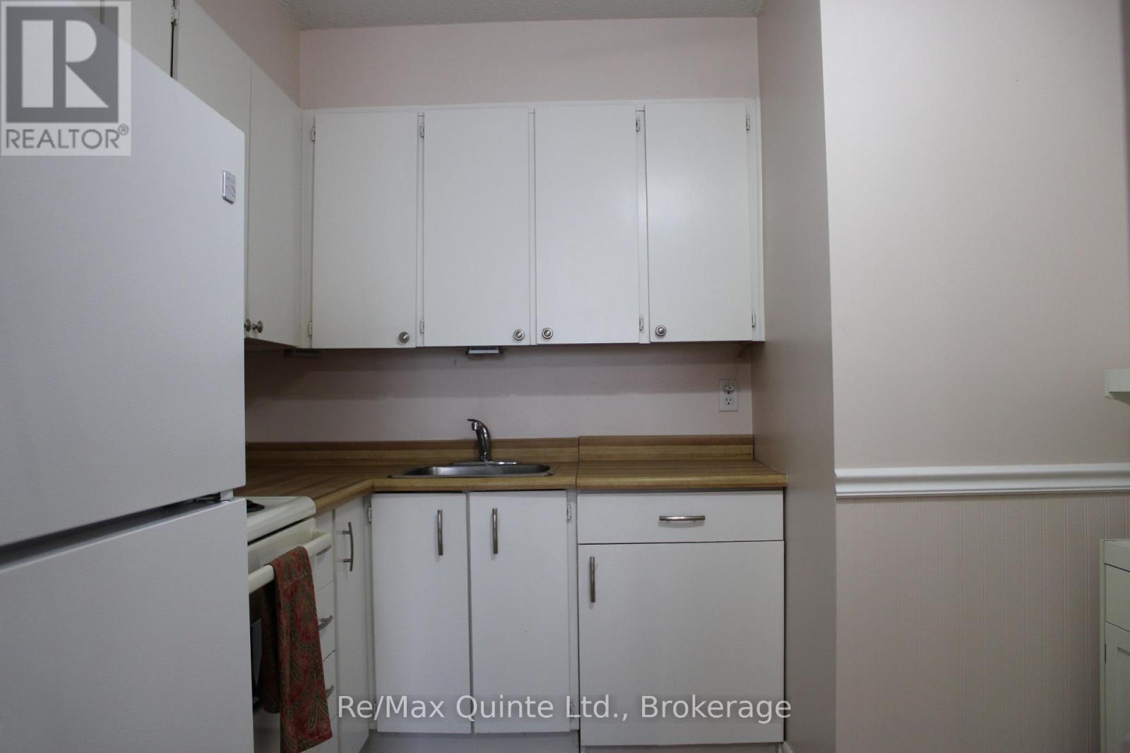 610 William Street South — photo 7