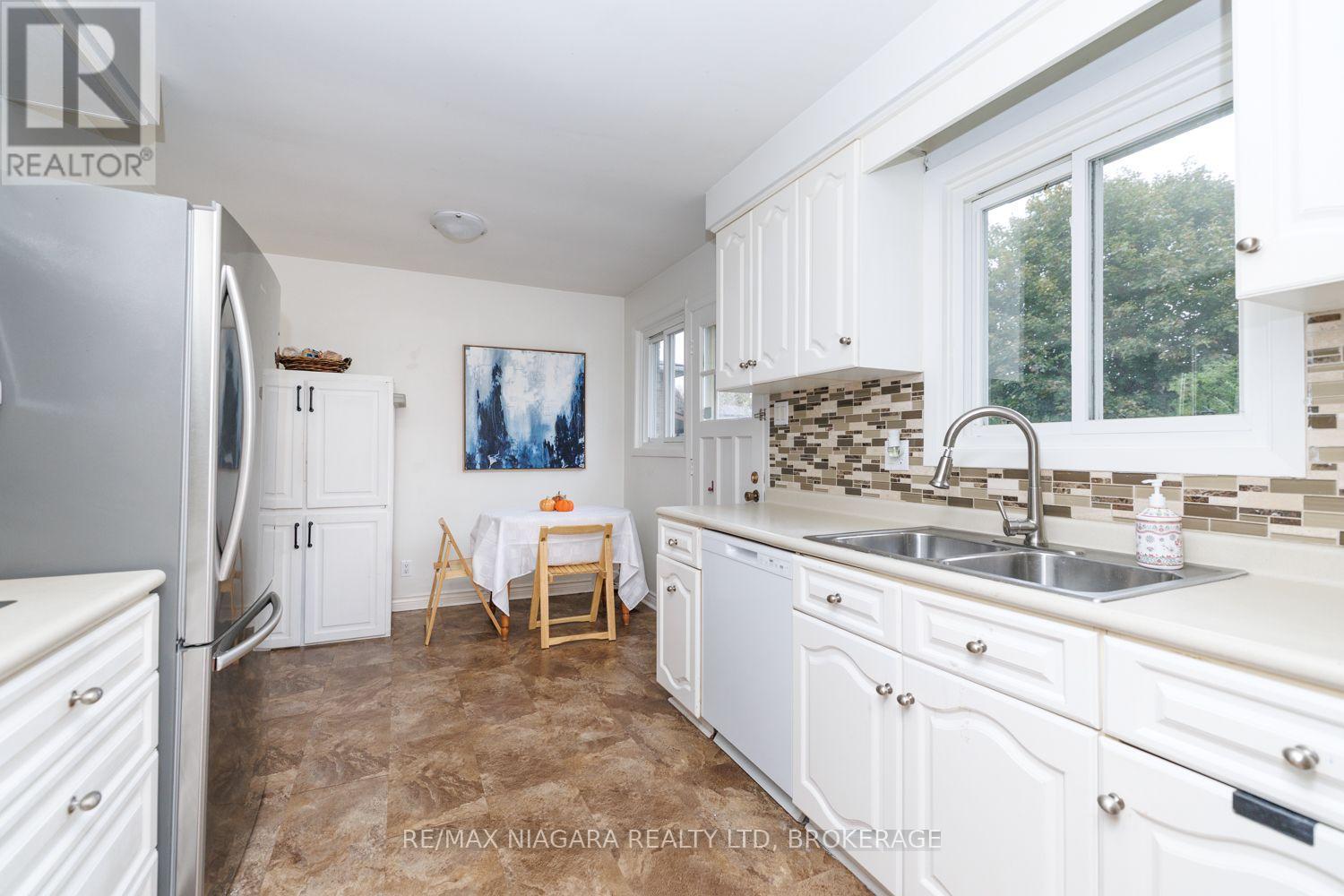 3360 BAKER CRESCENT, Niagara Falls (Casey) — photo 9