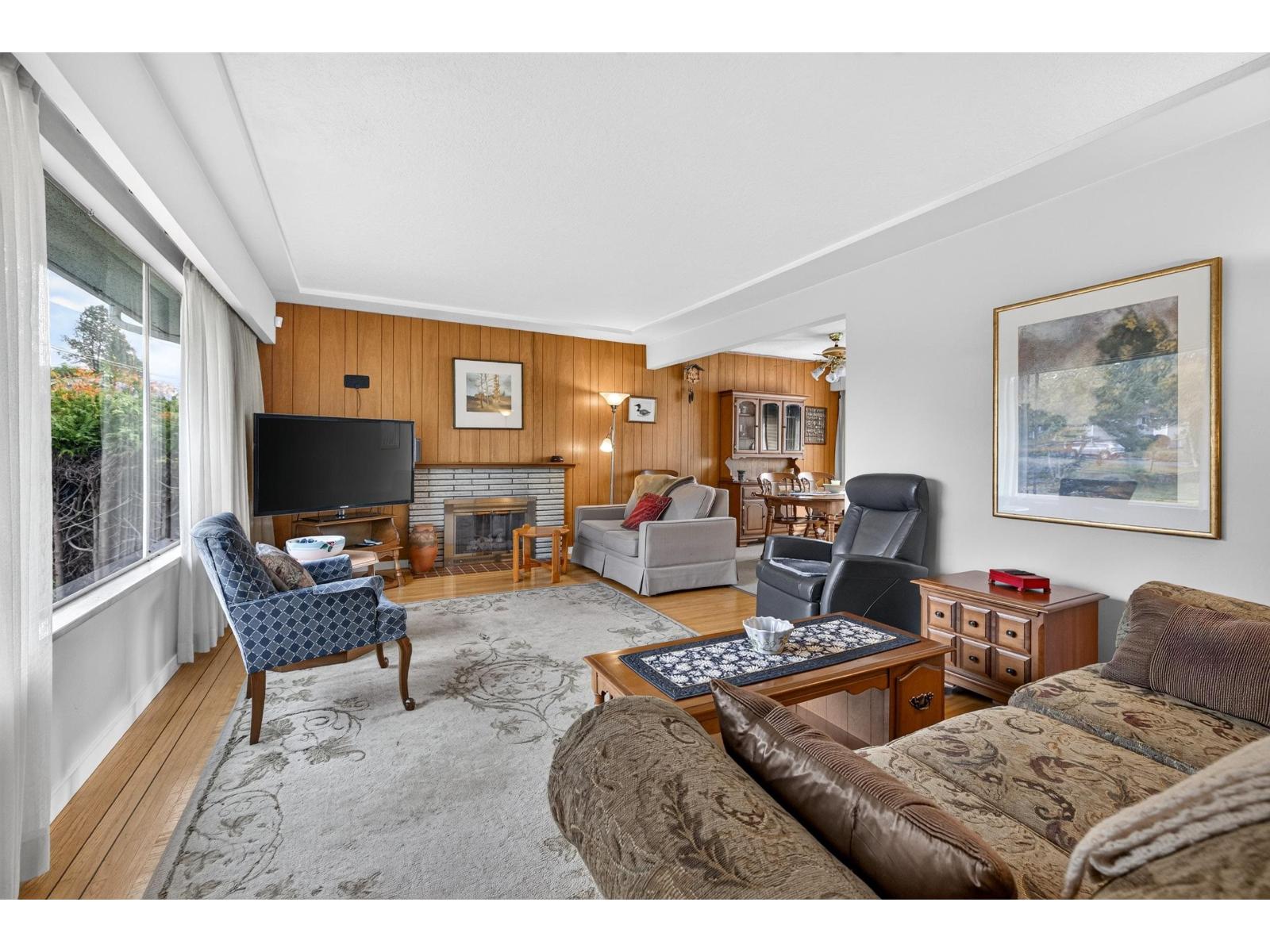 Photo of 12614 102 AVENUE 2