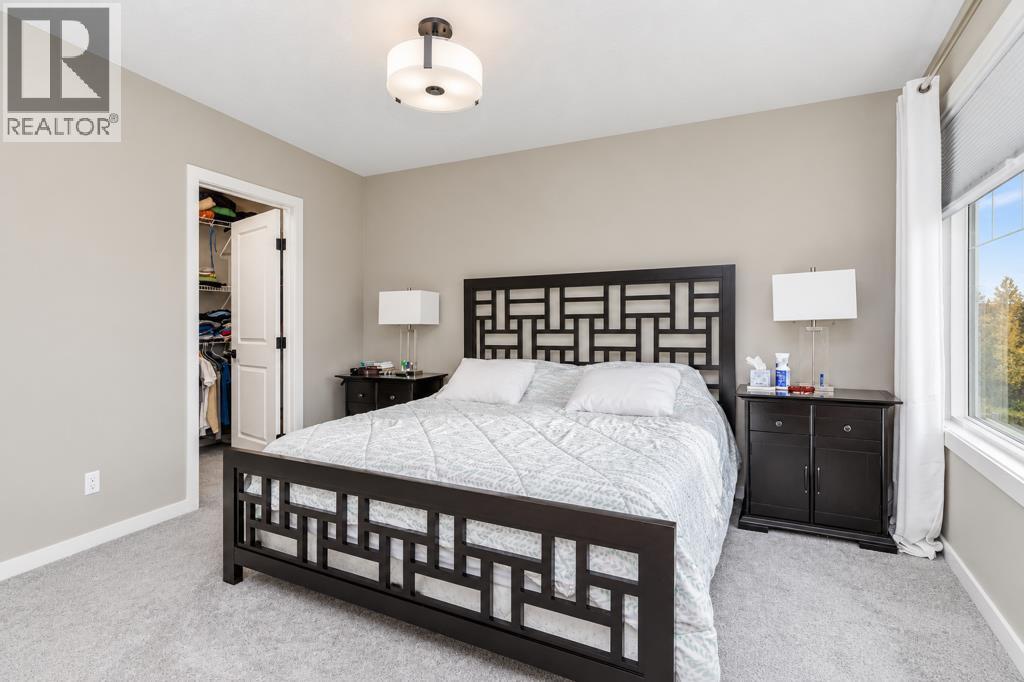 Listing photo – 169 Emerald, Red Deer
