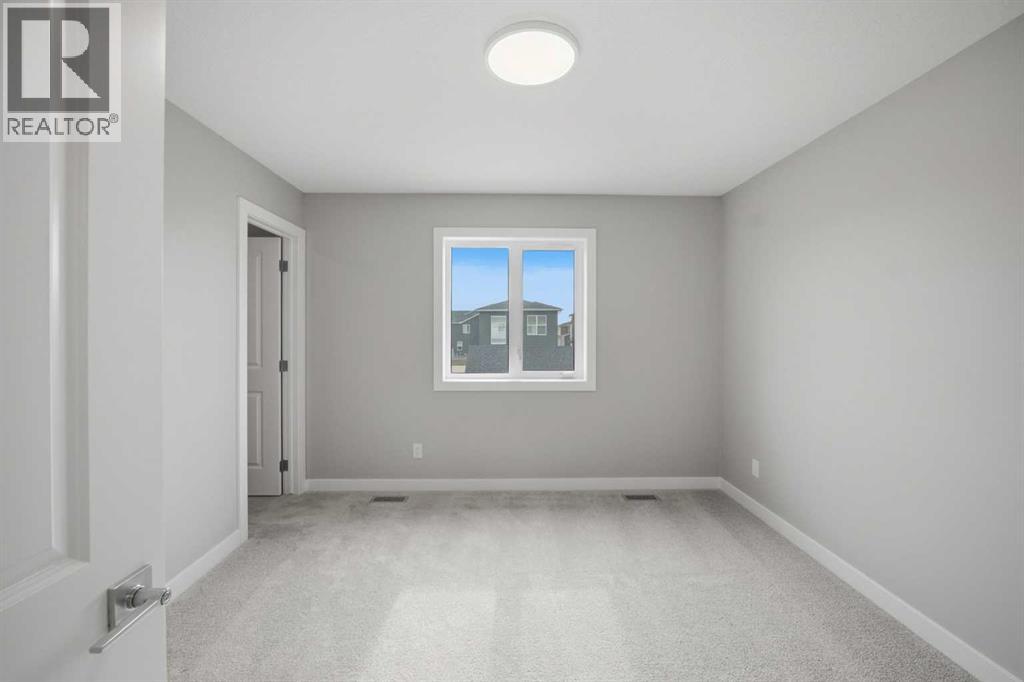 8561 Huxbury Drive NE - photo 31