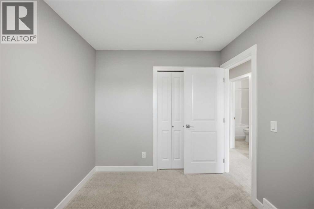 8561 Huxbury Drive NE - photo 28