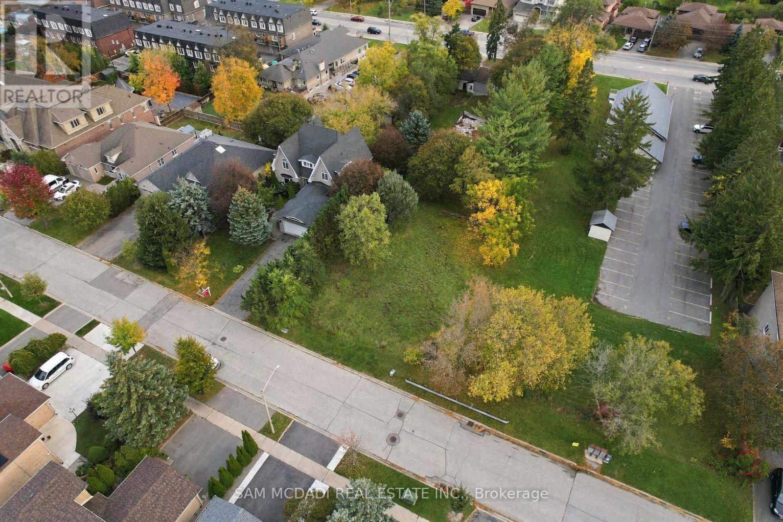 39 Cooperage Crescent, Richmond Hill, ON photo 2