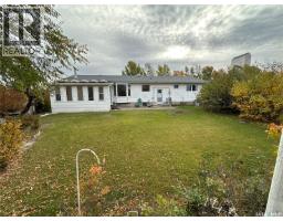 110 Railway Avenue, Rosthern, SK S0K3R0 Photo 27
