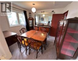 110 Railway Avenue, Rosthern, SK S0K3R0 Photo 14