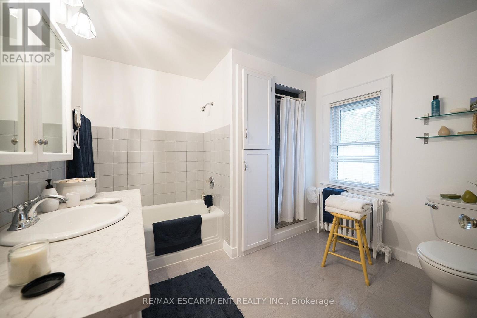 354 West Street West — photo 25
