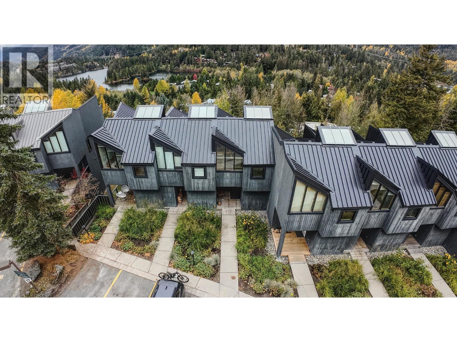 Photo of 7 2221 GONDOLA WAY 29