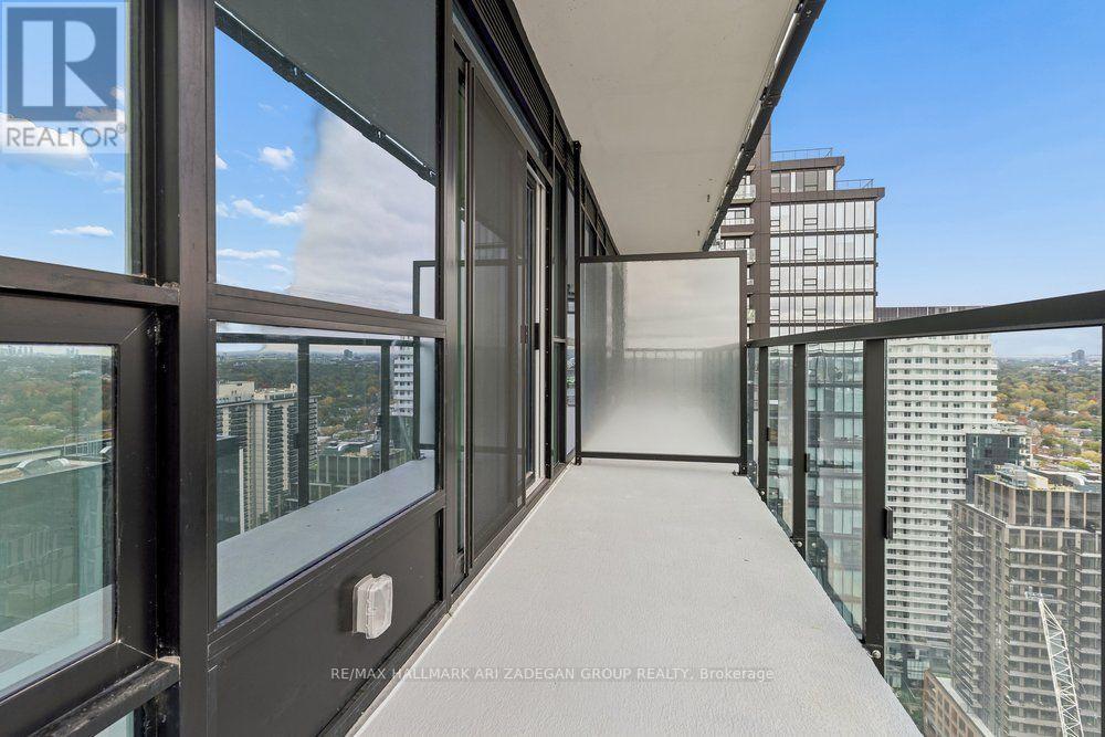 110 Broadway Avenue — photo 29