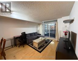 1017 - 15 Northtown Way, Toronto, ON M2N7A2 Photo 10