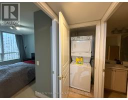 1017 - 15 Northtown Way, Toronto, ON M2N7A2 Photo 19
