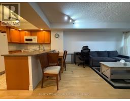 1017 - 15 Northtown Way, Toronto, ON M2N7A2 Photo 8