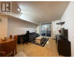1017 - 15 Northtown Way, Toronto, ON M2N7A2 Photo 9