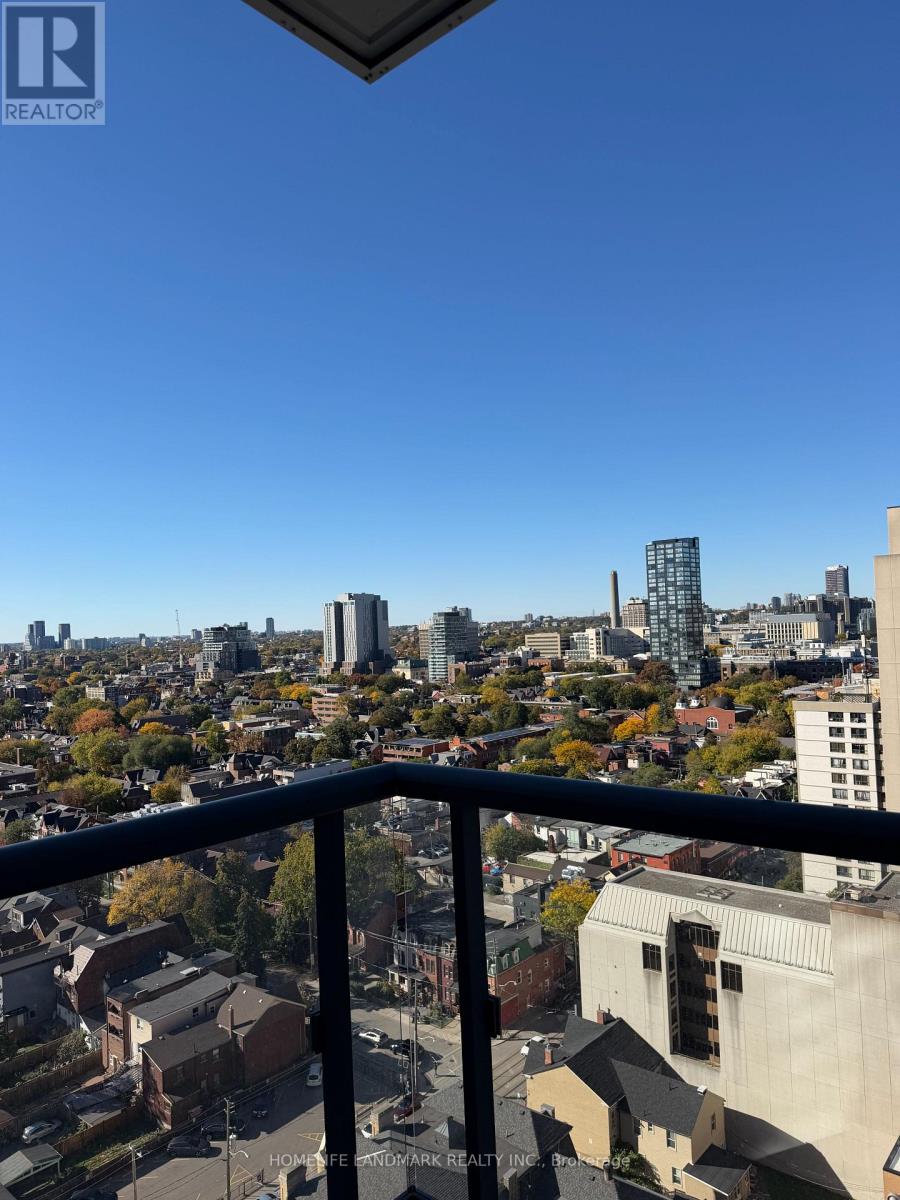 280 Dundas Street West — photo 14