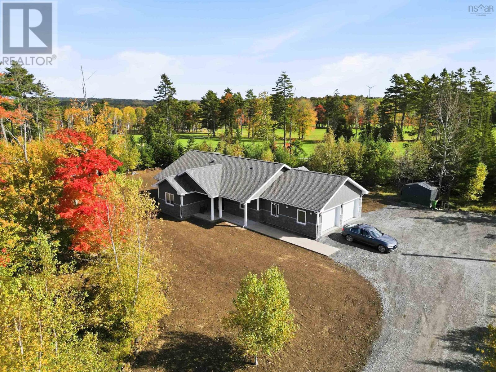 60 Danica Drive - 2