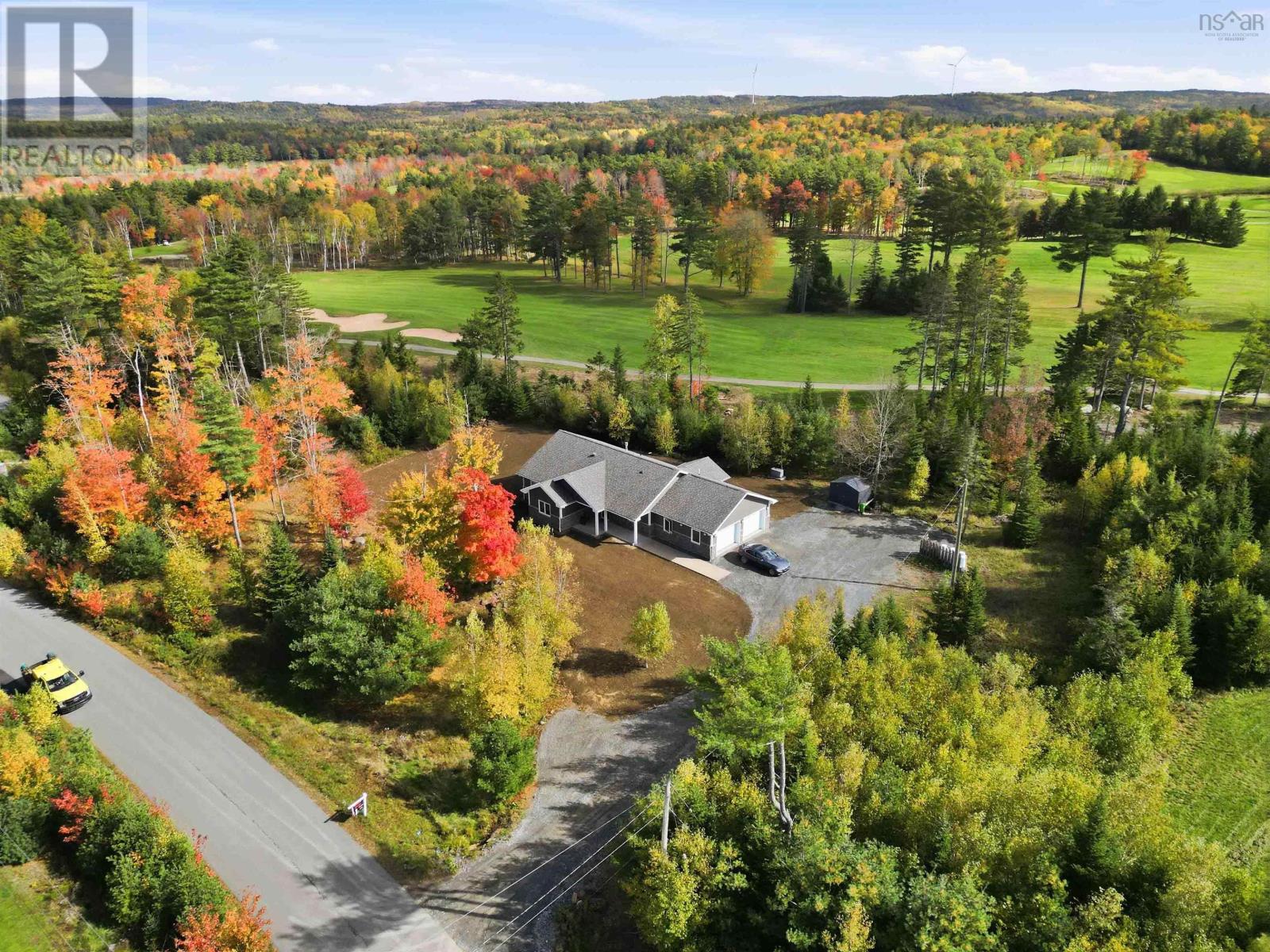 60 Danica Drive - 4