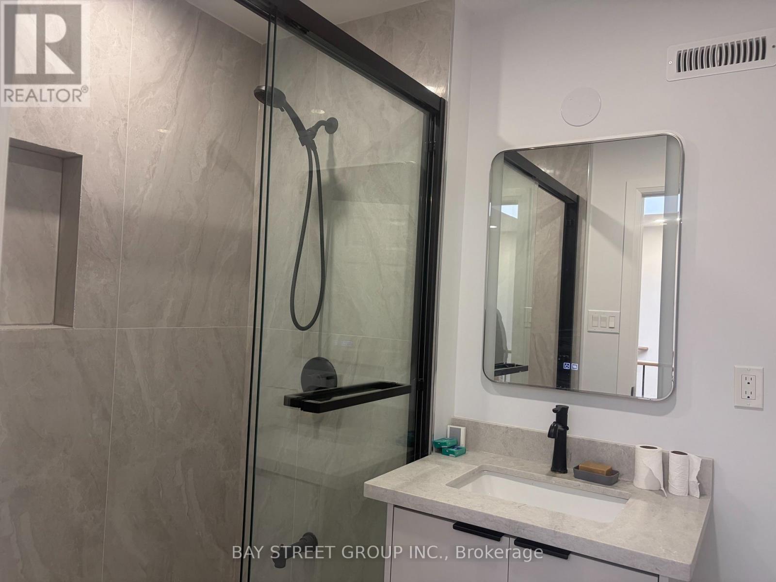 321 Raymerville Drive, Markham, ON photo 10
