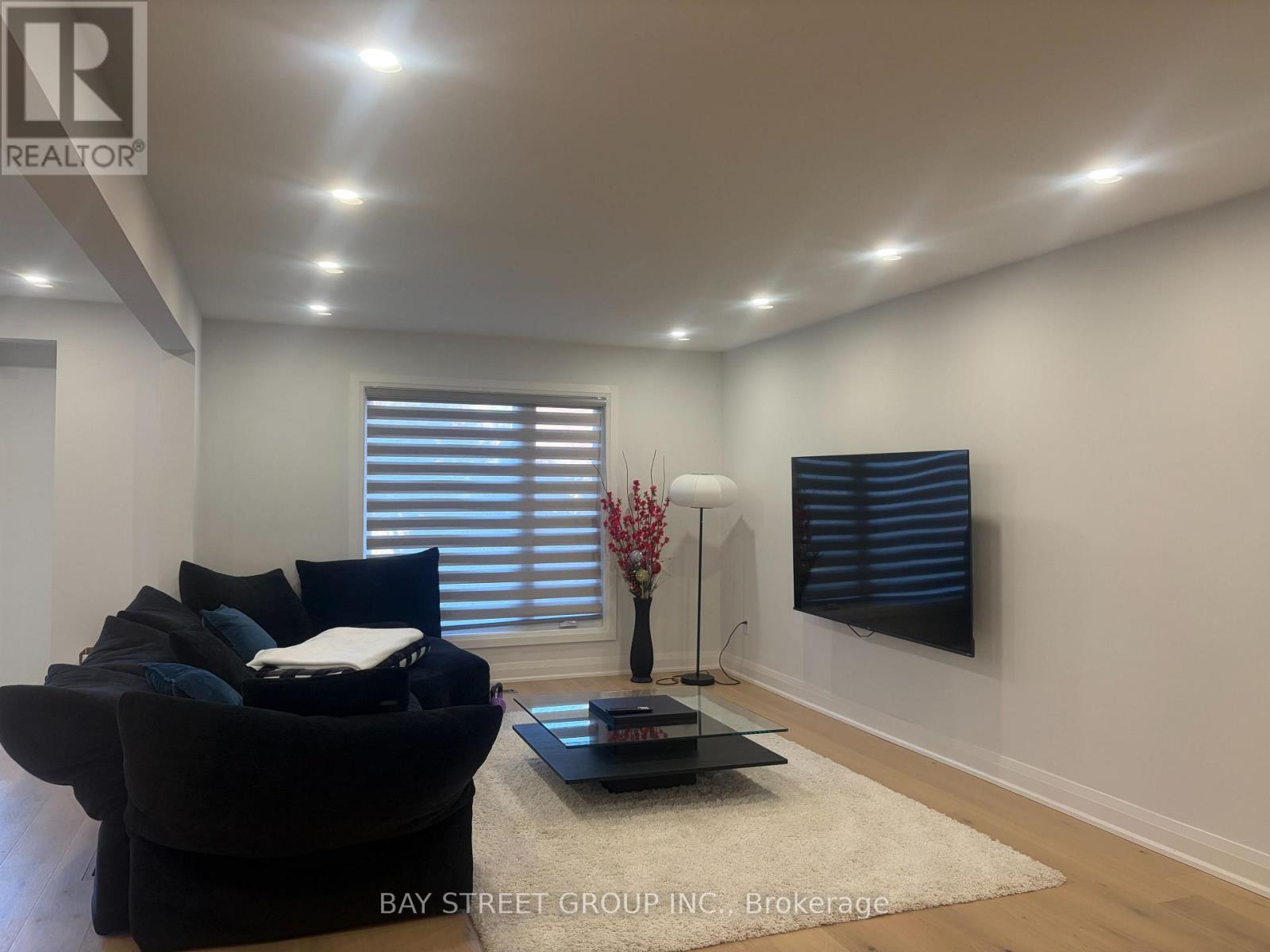 321 Raymerville Drive, Markham, ON photo 3