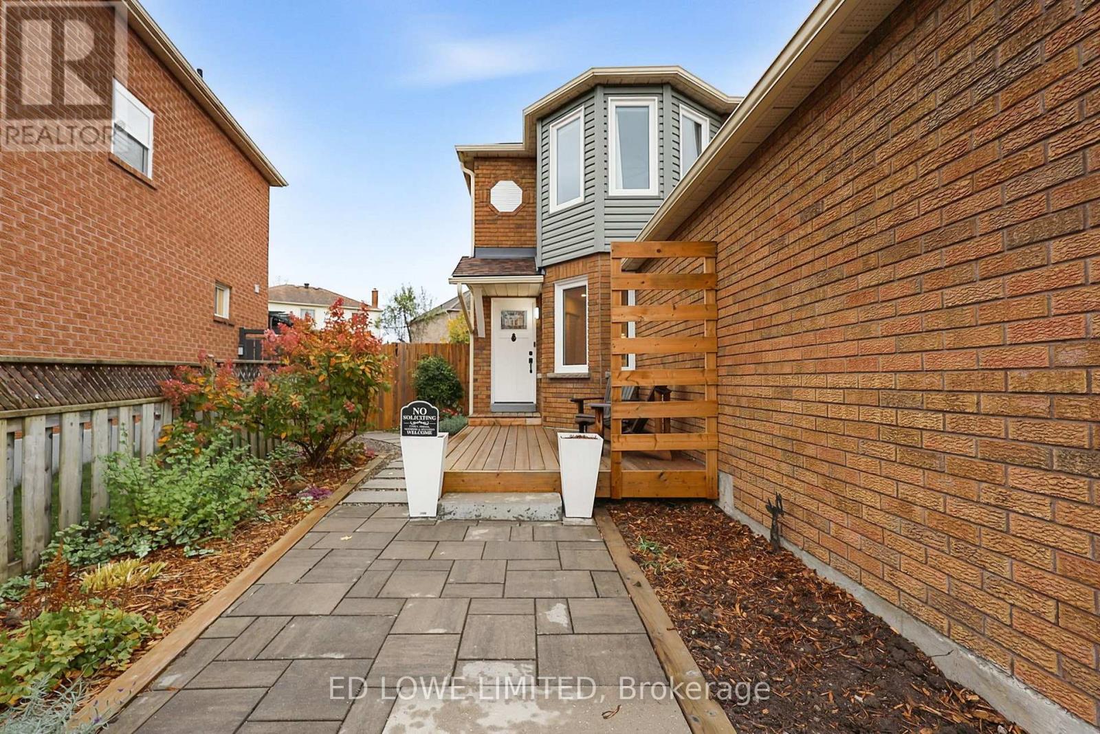 63 WEATHERUP CRESCENT - 3