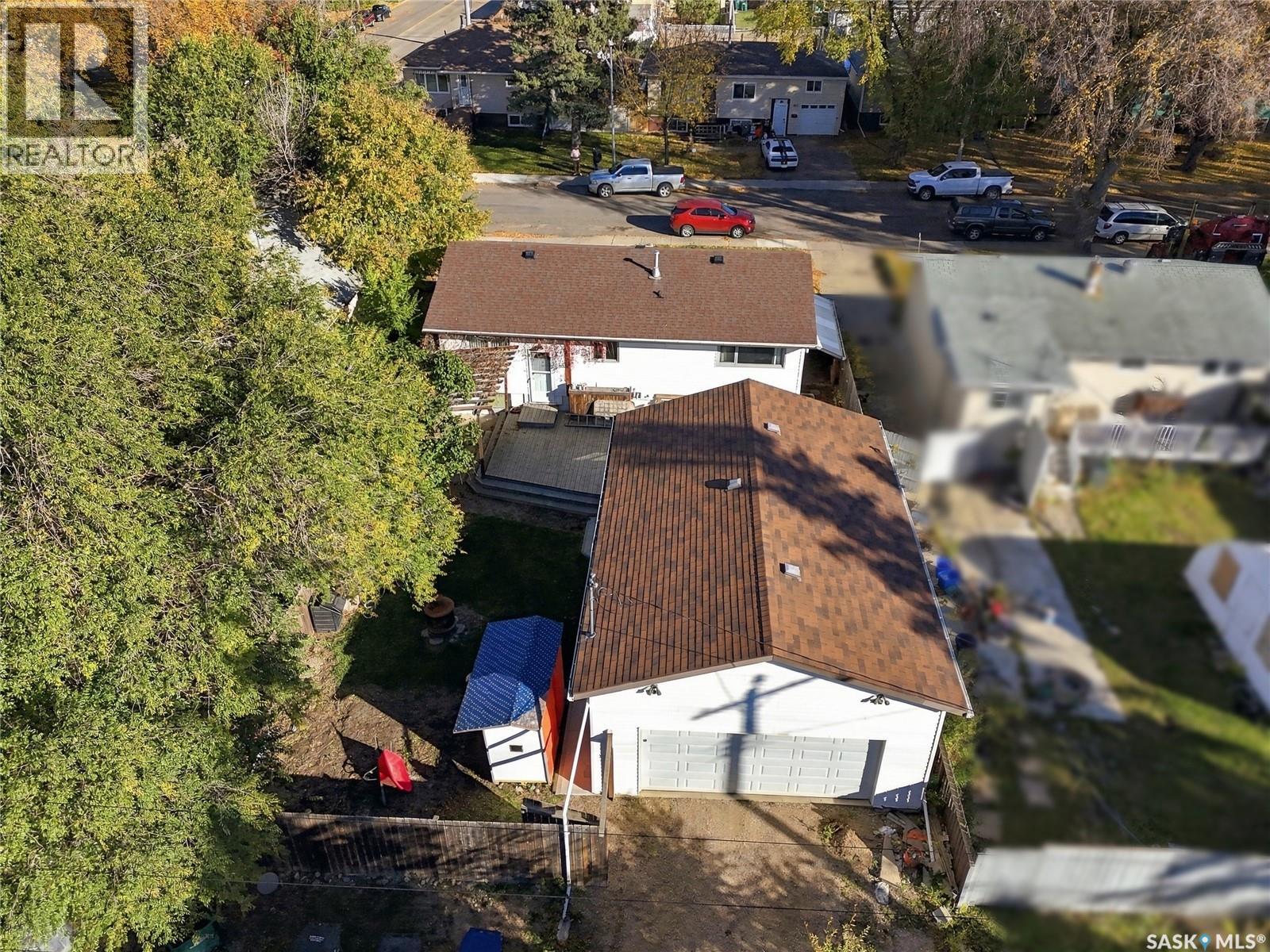 1906 St Charles AVENUE - 40