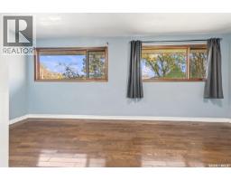 1906 St Charles Avenue, Saskatoon, SK S7M0N8 Photo 18
