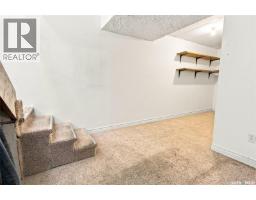 1906 St Charles Avenue, Saskatoon, SK S7M0N8 Photo 22