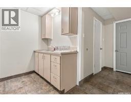 1906 St Charles Avenue, Saskatoon, SK S7M0N8 Photo 28