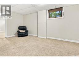 1906 St Charles Avenue, Saskatoon, SK S7M0N8 Photo 30