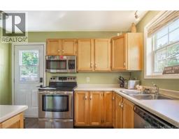 9 Dunn Avenue, photo 6