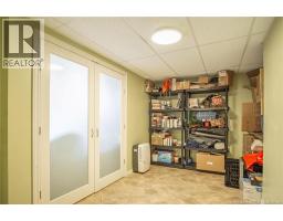 9 Dunn Avenue, photo 17