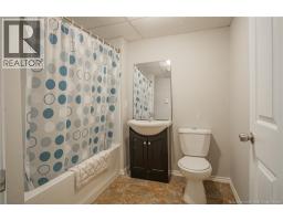 9 Dunn Avenue, photo 16