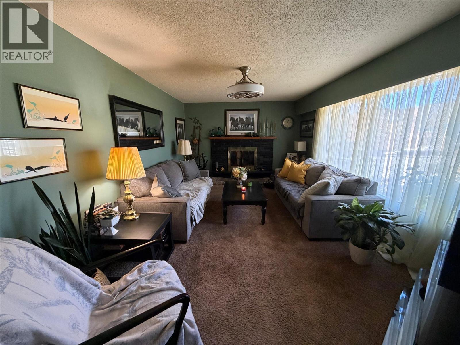 8444 Highway 95A - 8