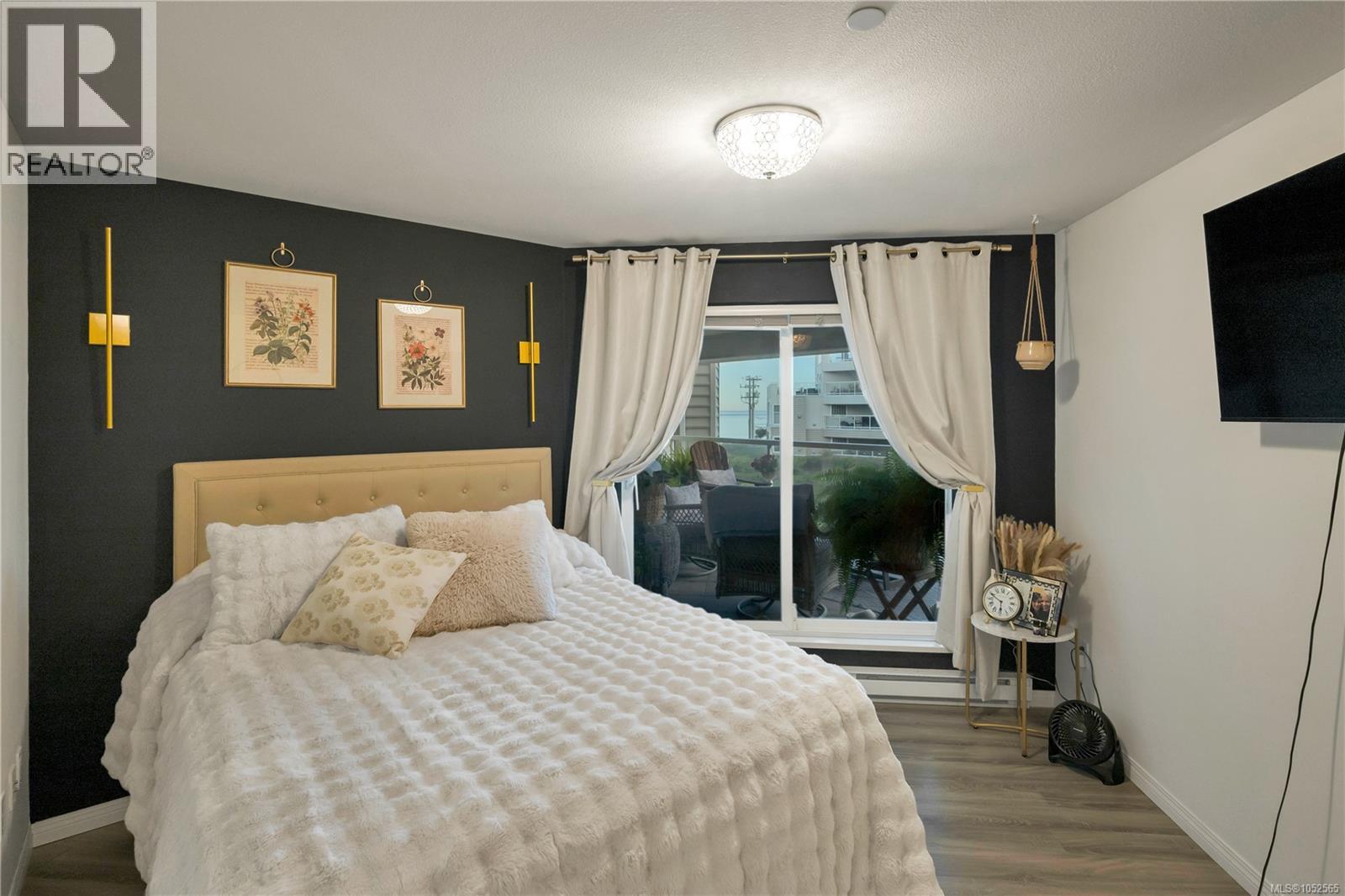 217 350 Island Hwy S, Campbell River