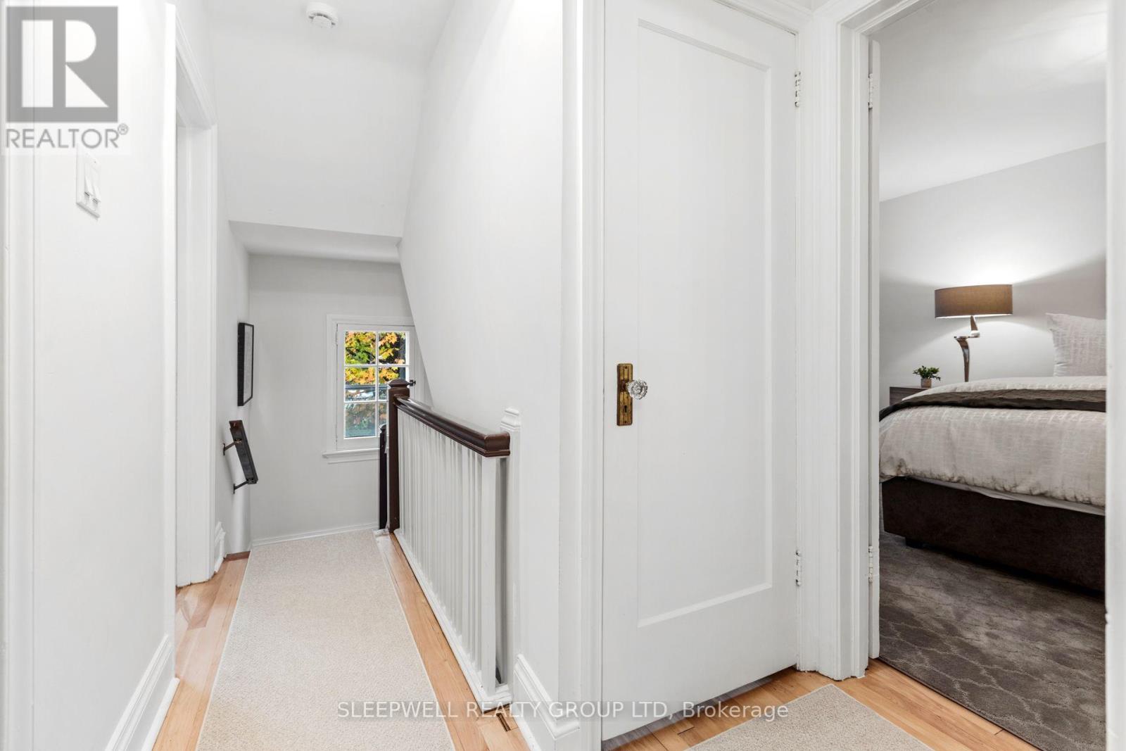 568 Golden Avenue — photo 14