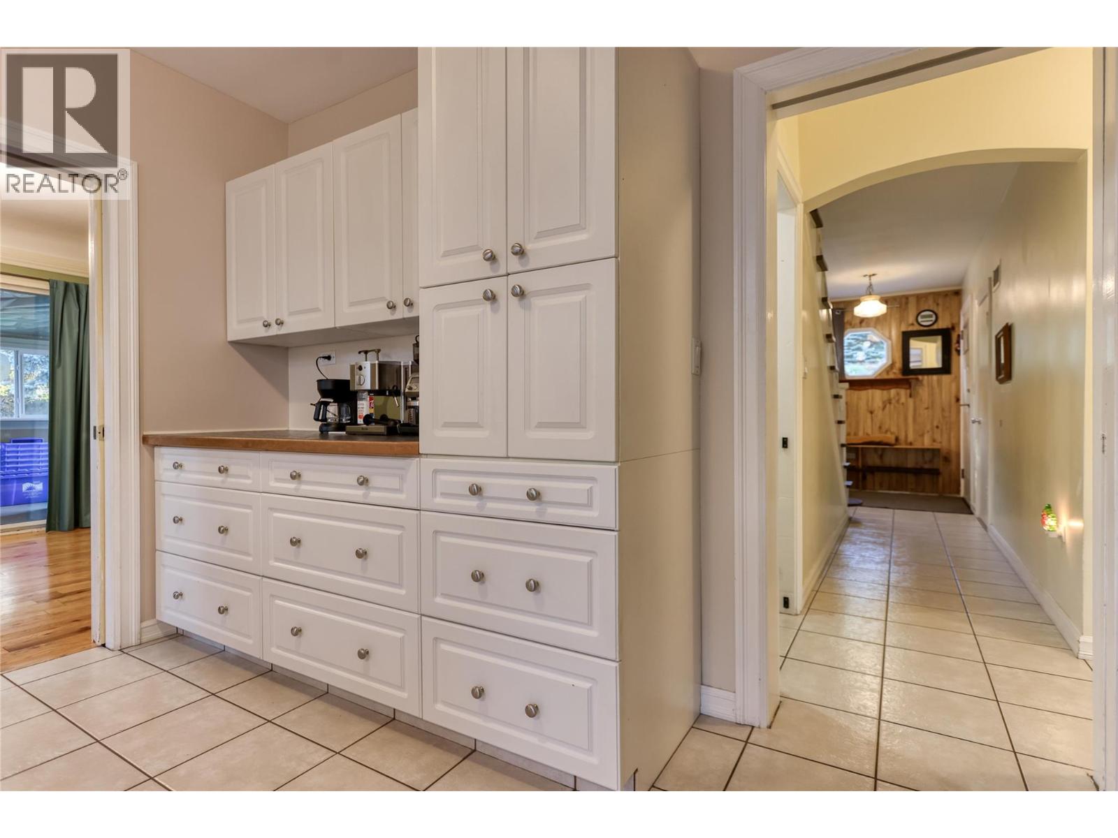 2066 Caughlin Road - 24