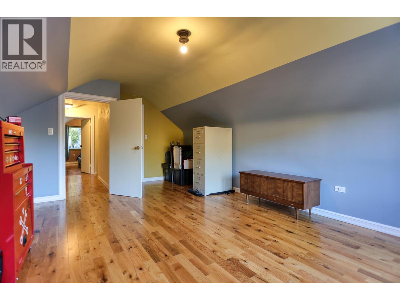 2066 Caughlin Road - 38