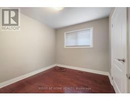 21 Cleethorpes Boulevard, Toronto, ON M1S2S7 Photo 14