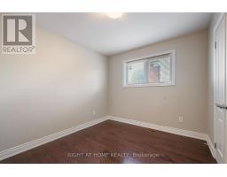 21 Cleethorpes Boulevard, Toronto, ON M1S2S7 Photo 16