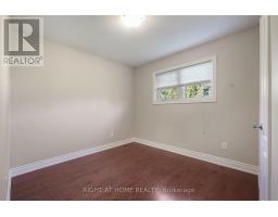 21 Cleethorpes Boulevard, Toronto, ON M1S2S7 Photo 19