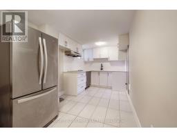 21 Cleethorpes Boulevard, Toronto, ON M1S2S7 Photo 23