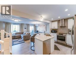 2pc Bathroom - 230 Hillcrest Square Sw, Airdrie, AB T4B4J2 Photo 12