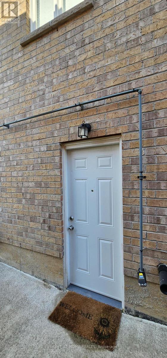 3662 Golden Locust Drive — photo 18