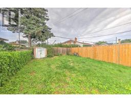 13 Teston Boulevard, Toronto, ON M6N4R9 Photo 15
