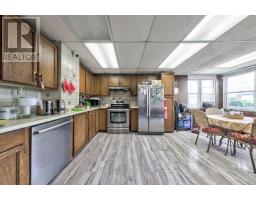 13 Teston Boulevard, Toronto, ON M6N4R9 Photo 8