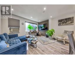 13 Teston Boulevard, Toronto, ON M6N4R9 Photo 6