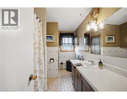 64 Christmas Street, Port Colborne, ON L3K1M5 Photo 25