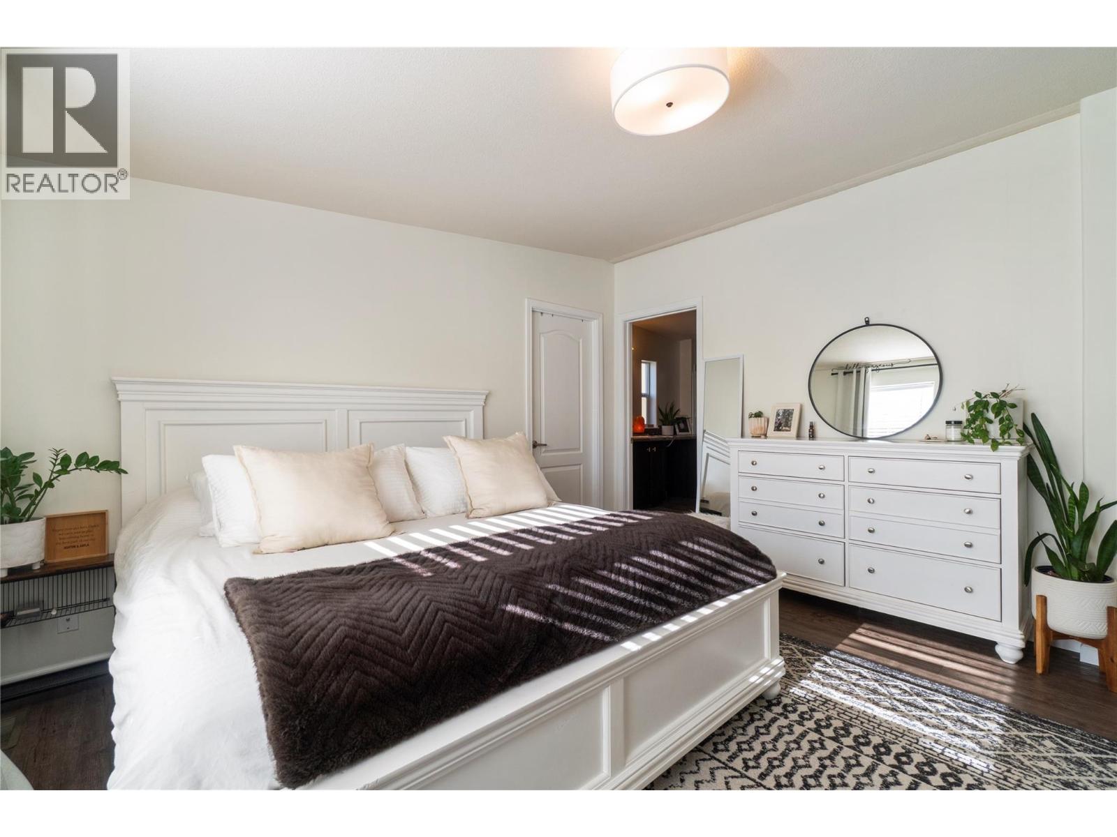 16 4811 10A Avenue, Salmon Arm