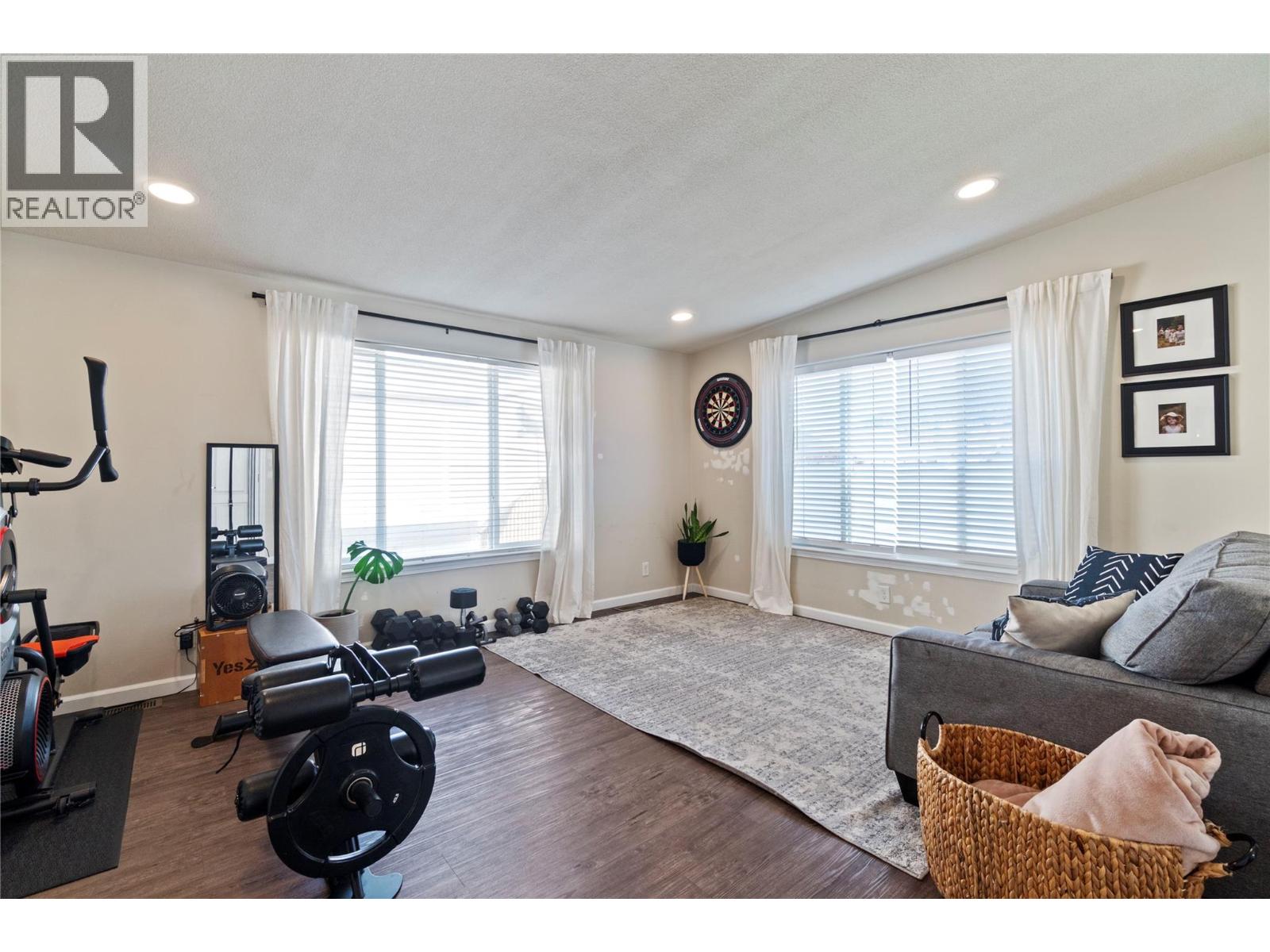 16 4811 10A Avenue, Salmon Arm