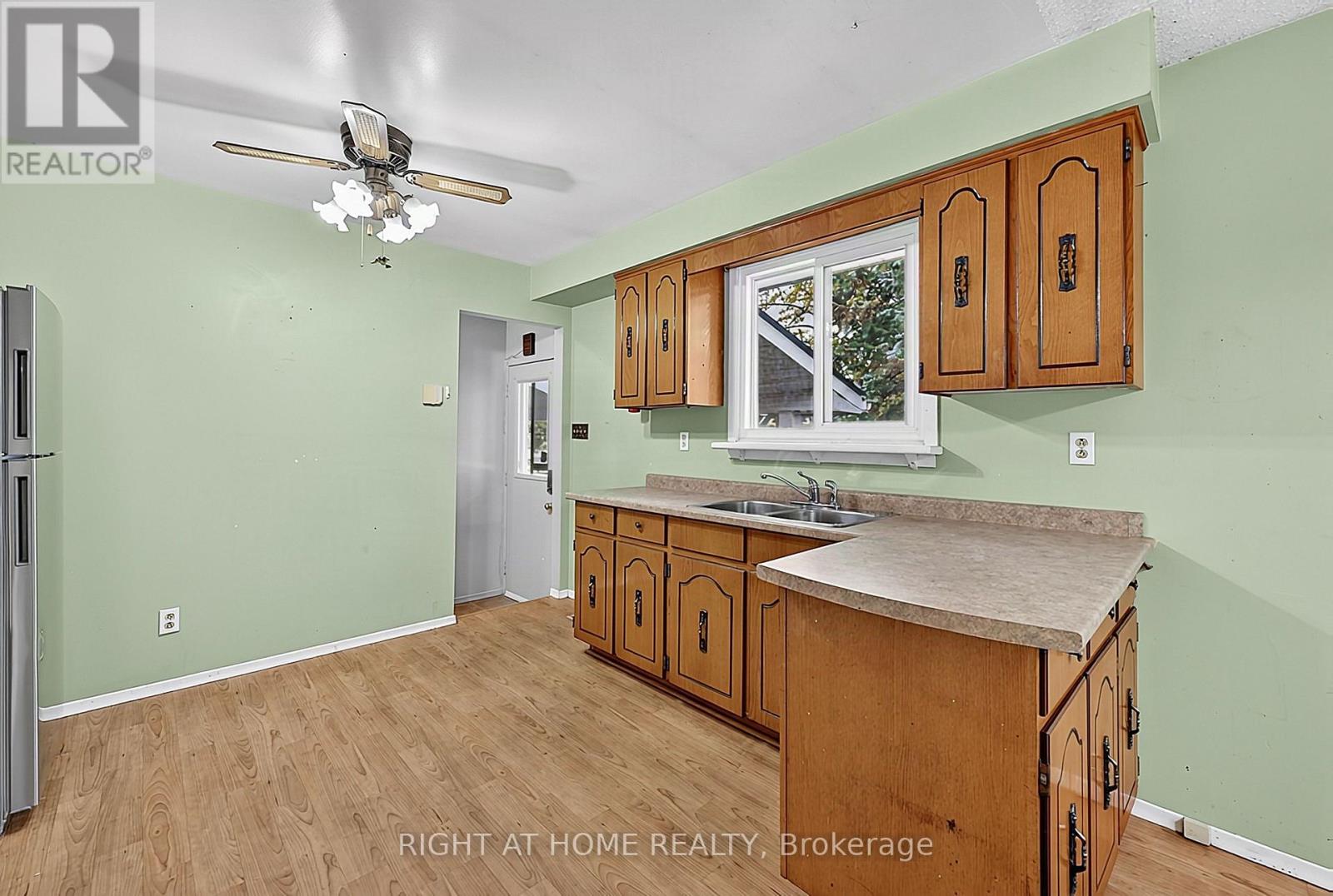 1080 COUNTY ROAD 42 - 19