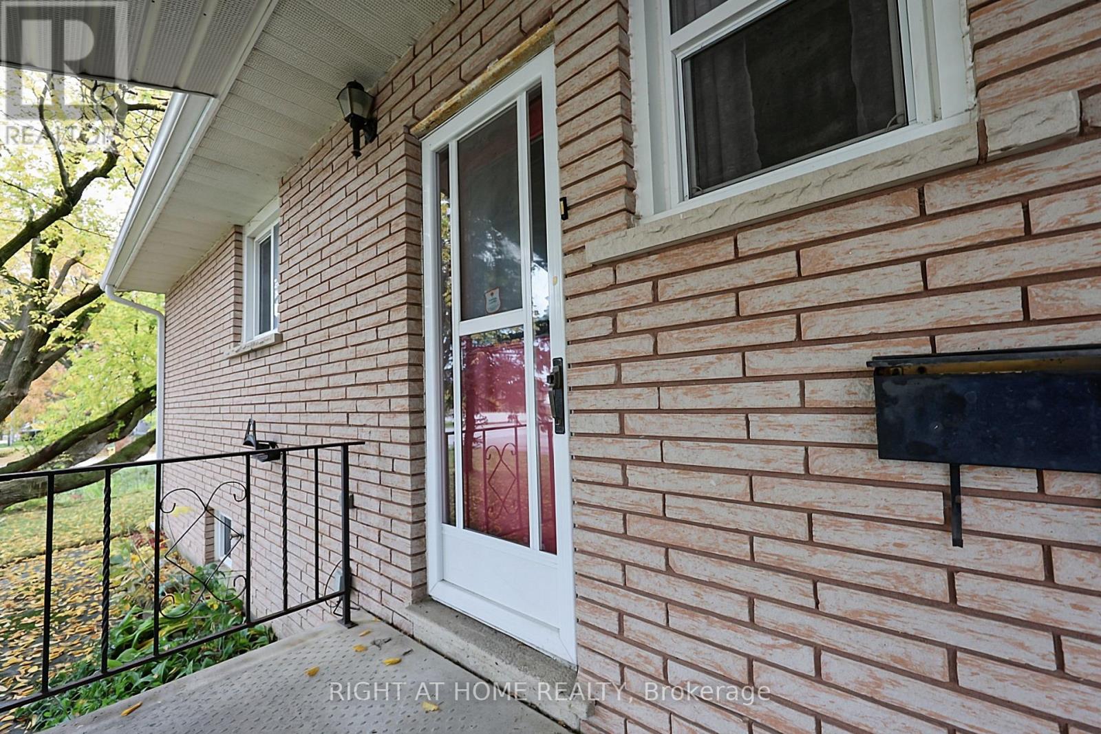 1080 COUNTY ROAD 42 - 9