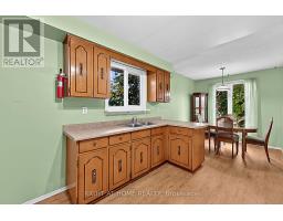 1080 County Road 42, Clearview, ON L0M1S0 Photo 23